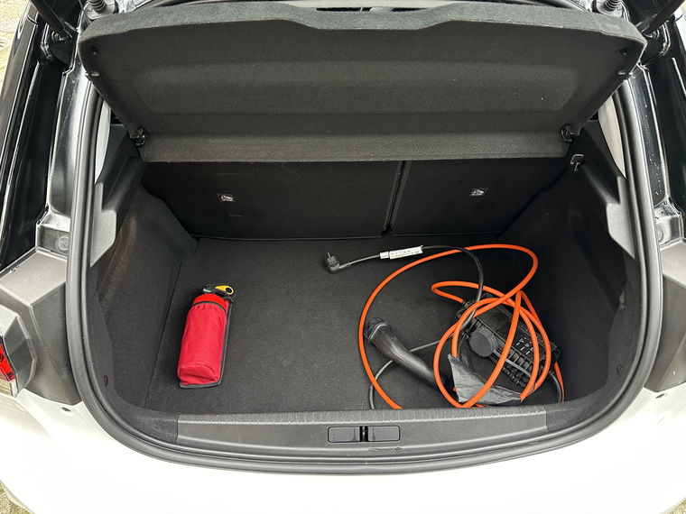 Opel CORSA-E
