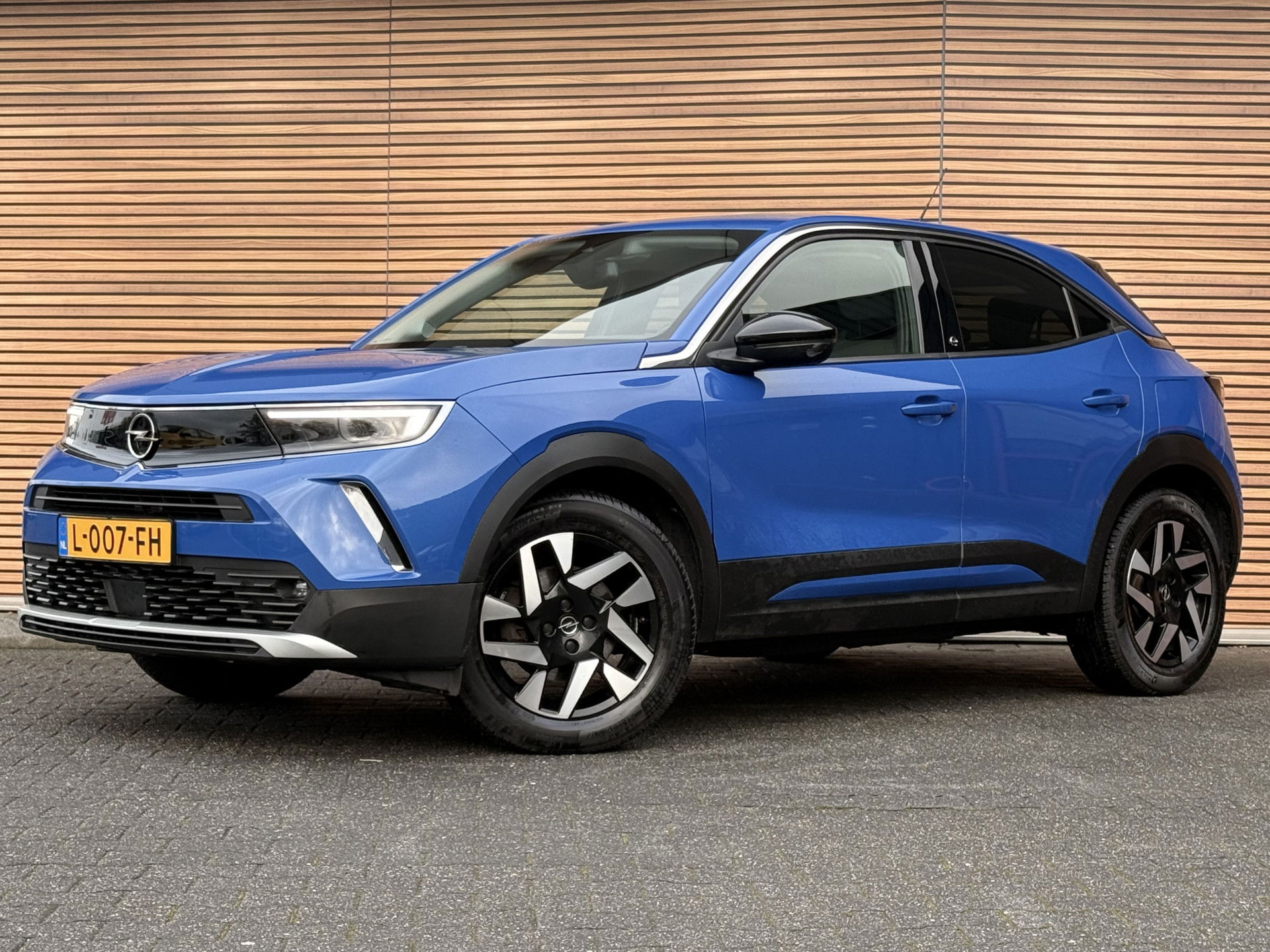 Foto van Opel Mokka-e