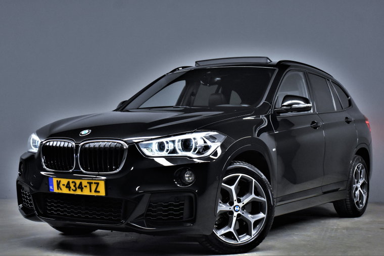 Foto van BMW X1