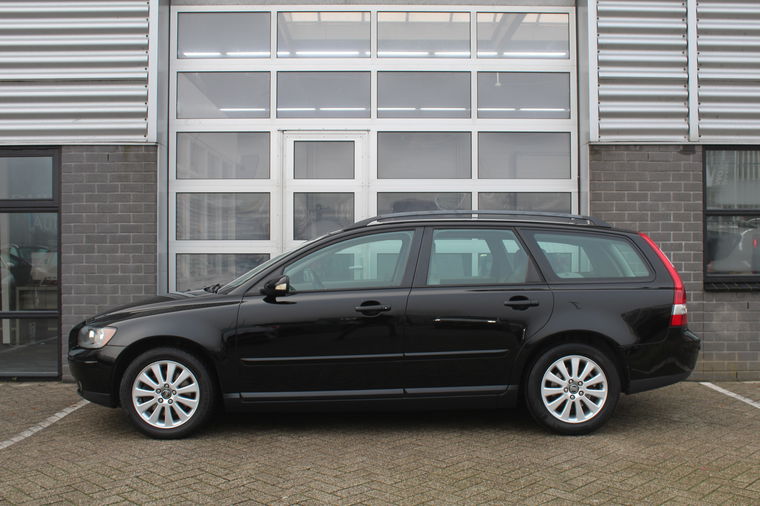Volvo V50
