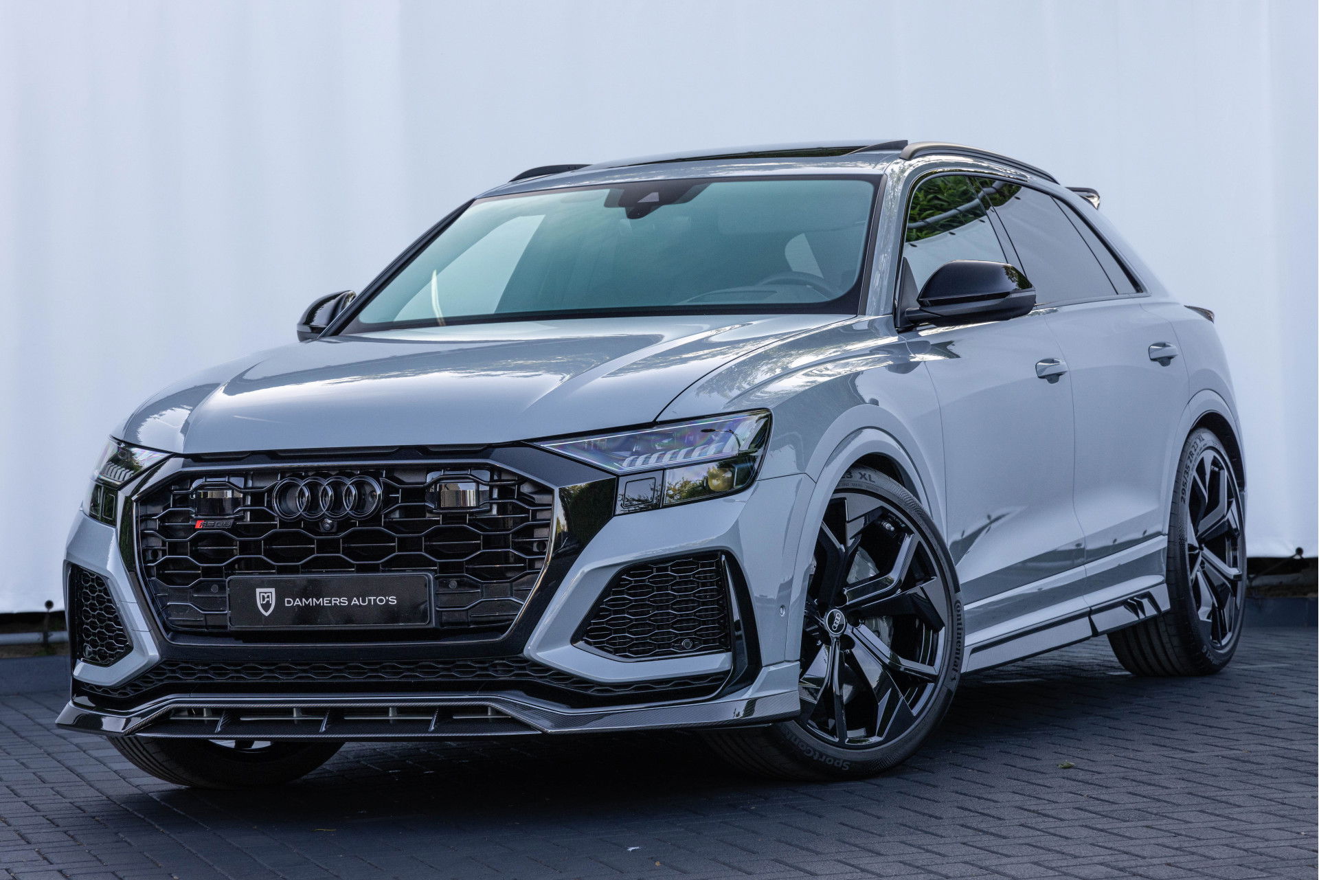Foto van Audi RSQ8