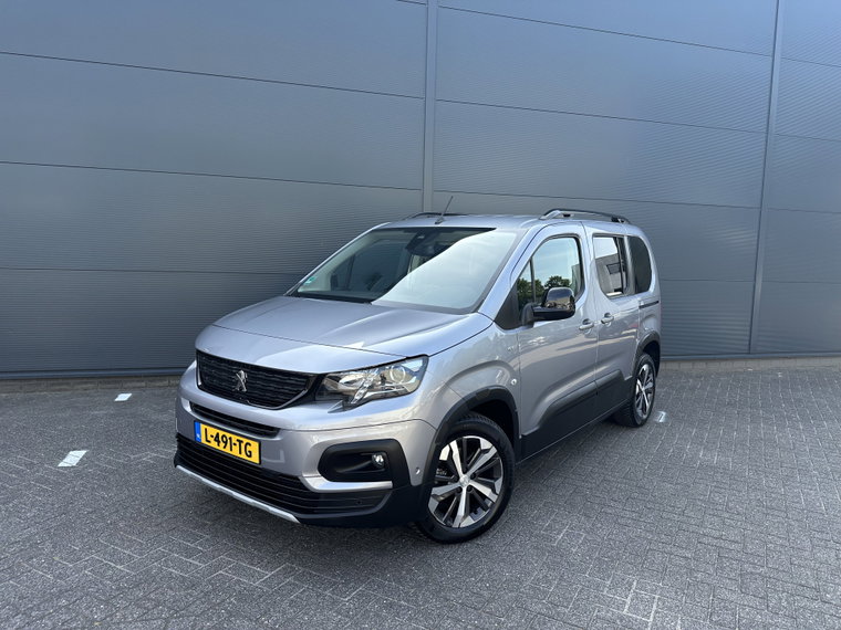 Foto van Peugeot Rifter