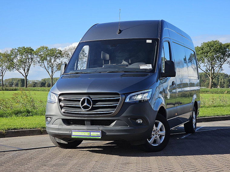 Foto van Mercedes-Benz Sprinter