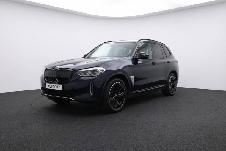 Foto van BMW iX3