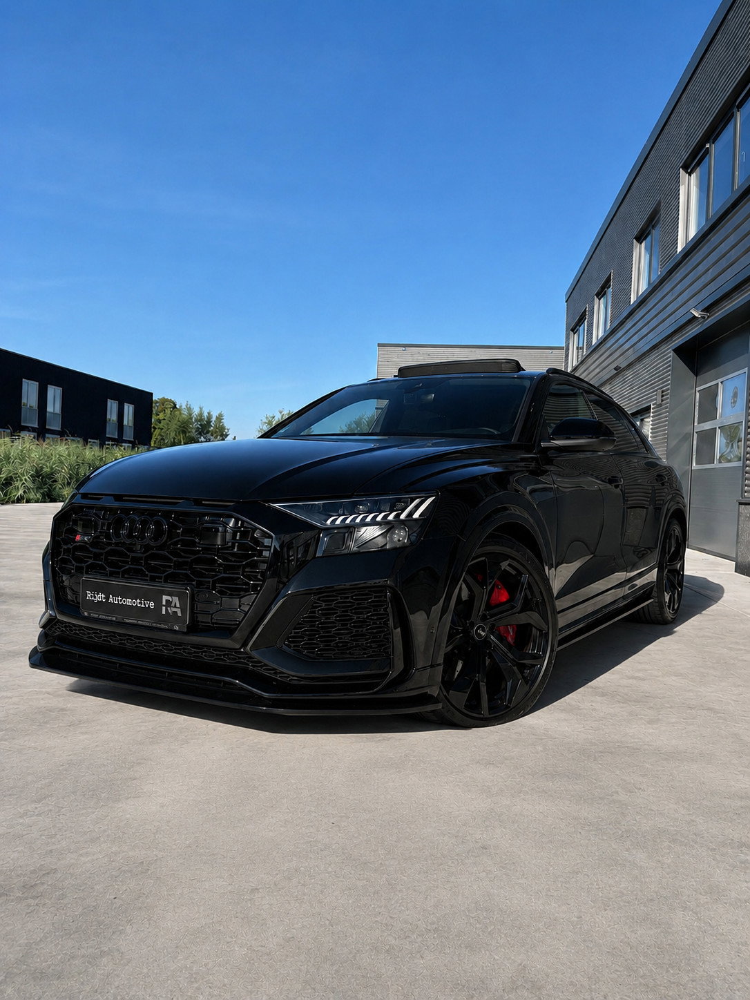 Foto van Audi RSQ8