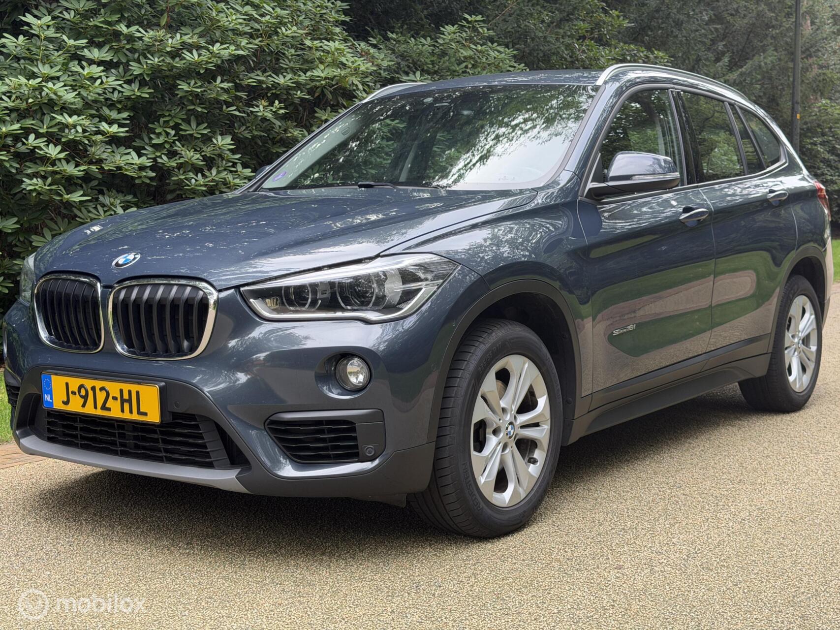 Foto van BMW X1