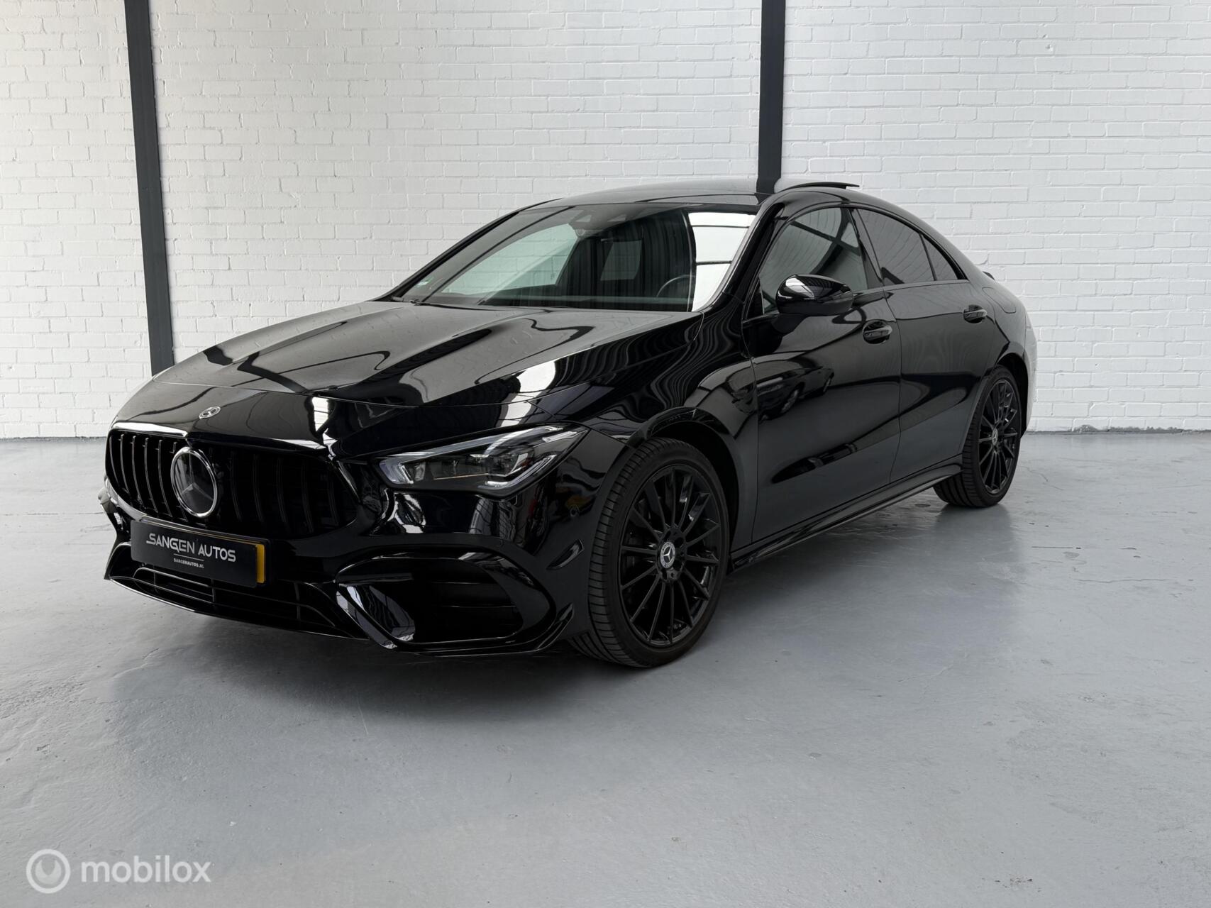 Foto van Mercedes-Benz CLA