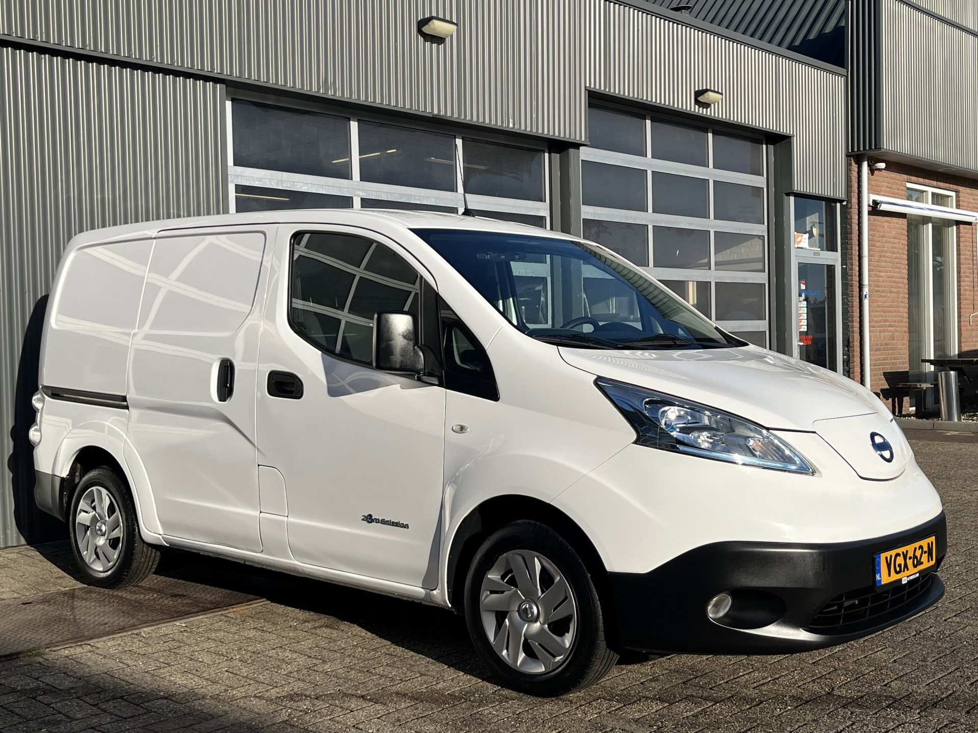 Foto van Nissan e-NV200