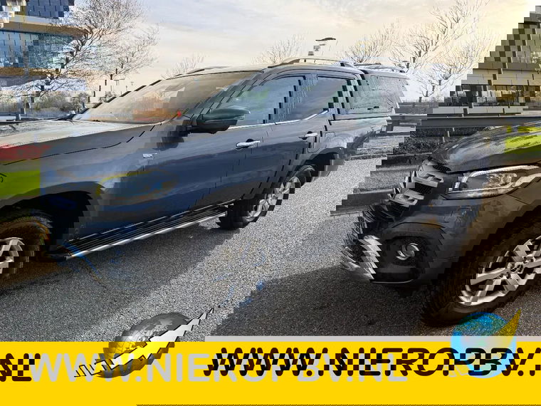 Foto van Mercedes-Benz X-Klasse