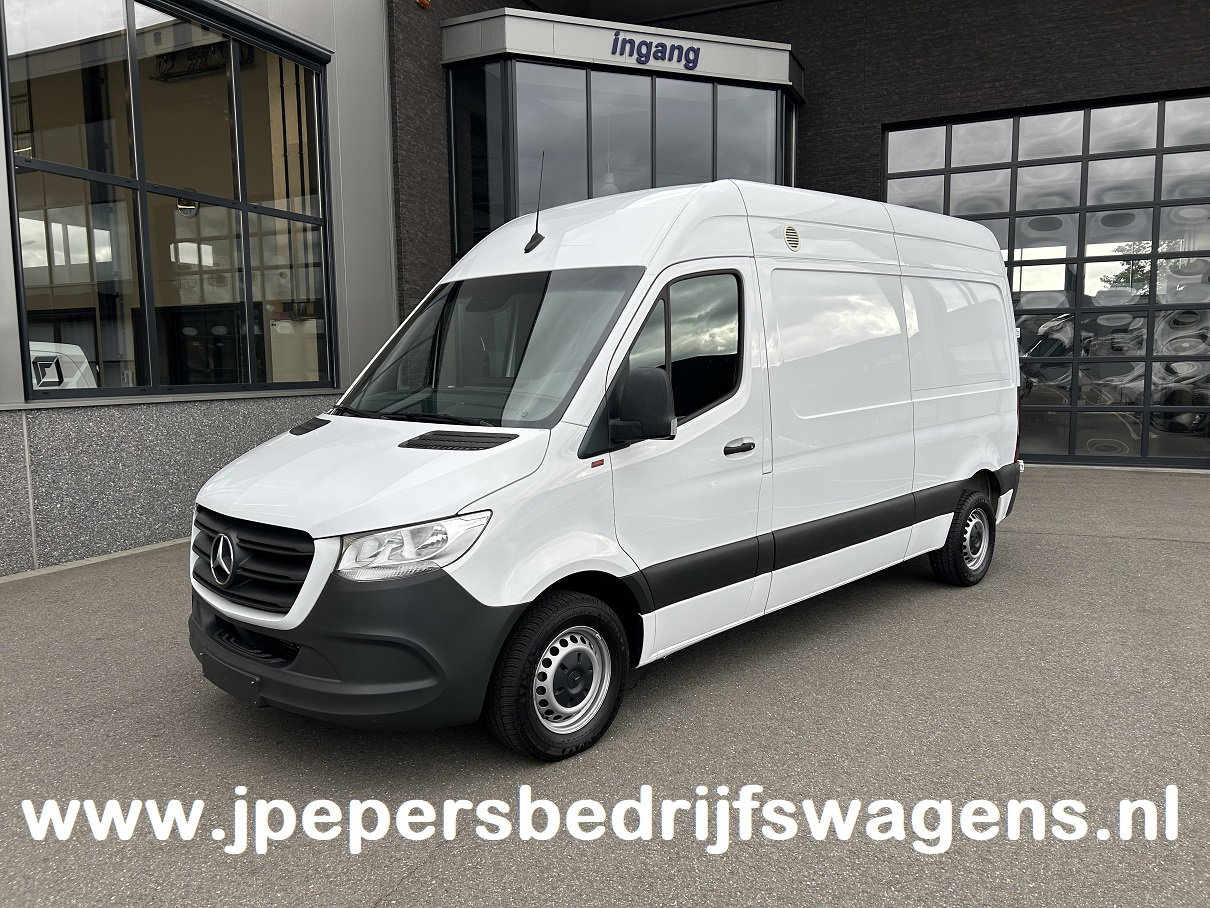 Foto van Mercedes-Benz Sprinter