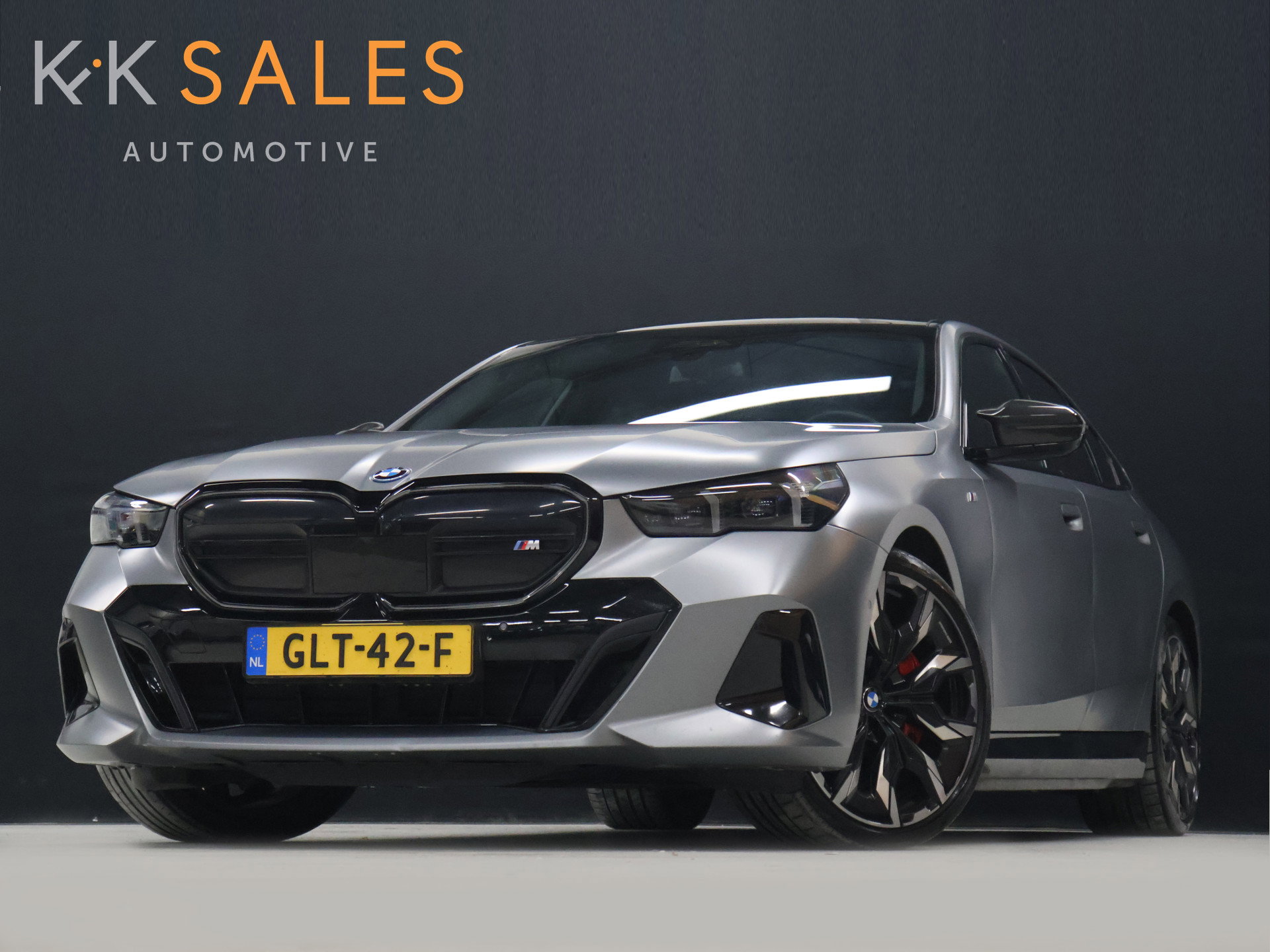 Foto van BMW i5