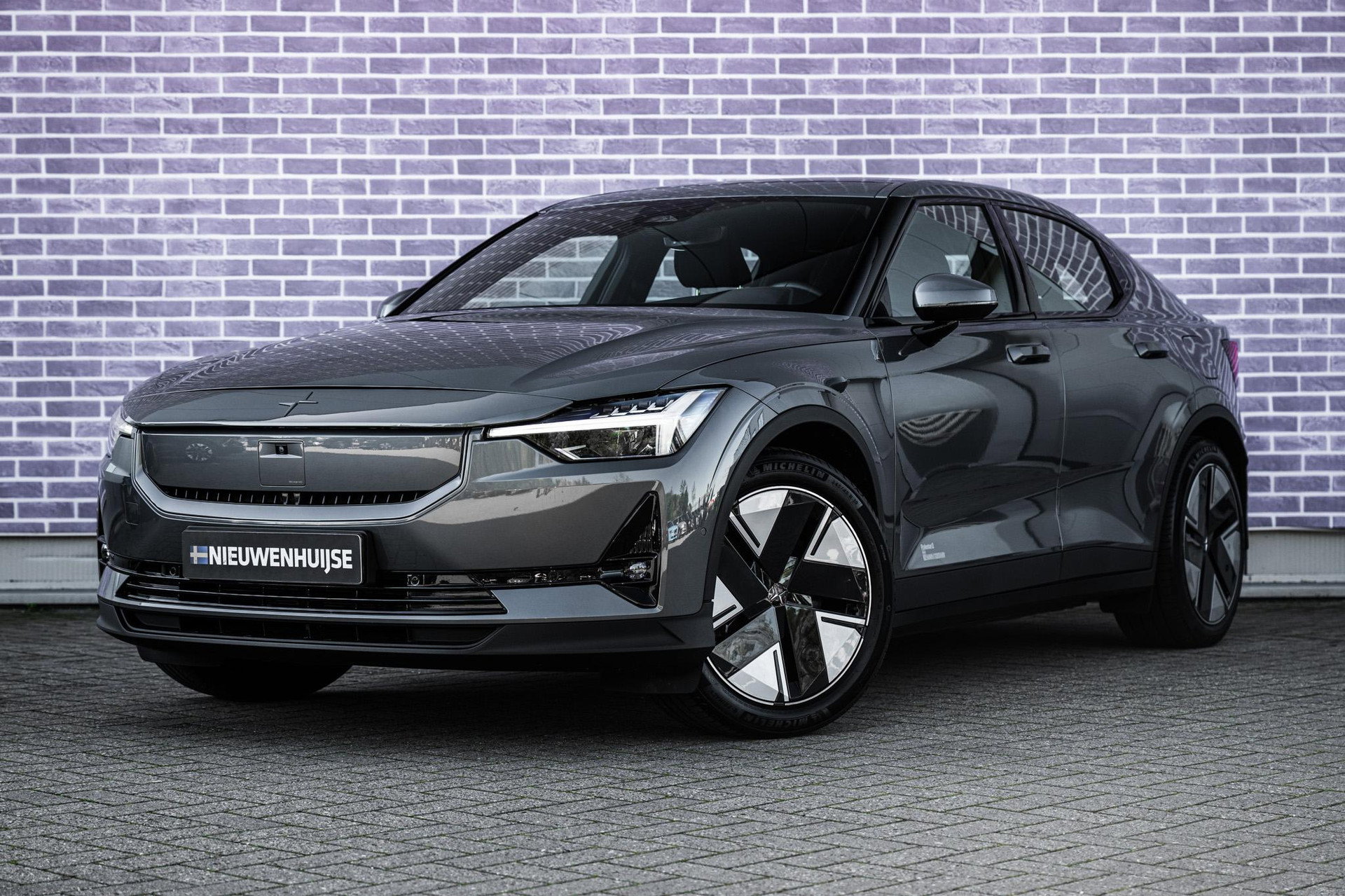 Foto van Polestar 2