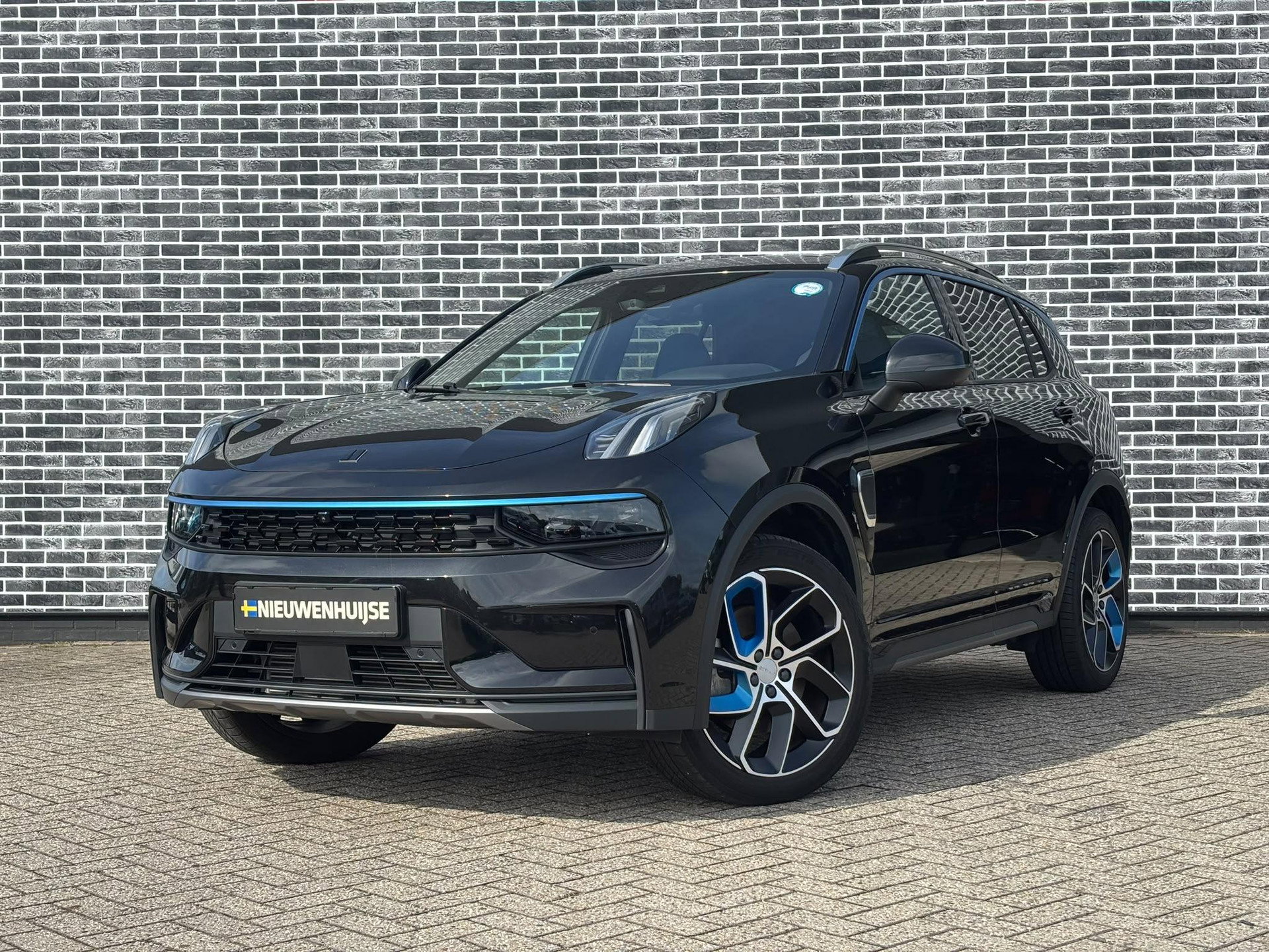 Foto van Lynk & Co 01