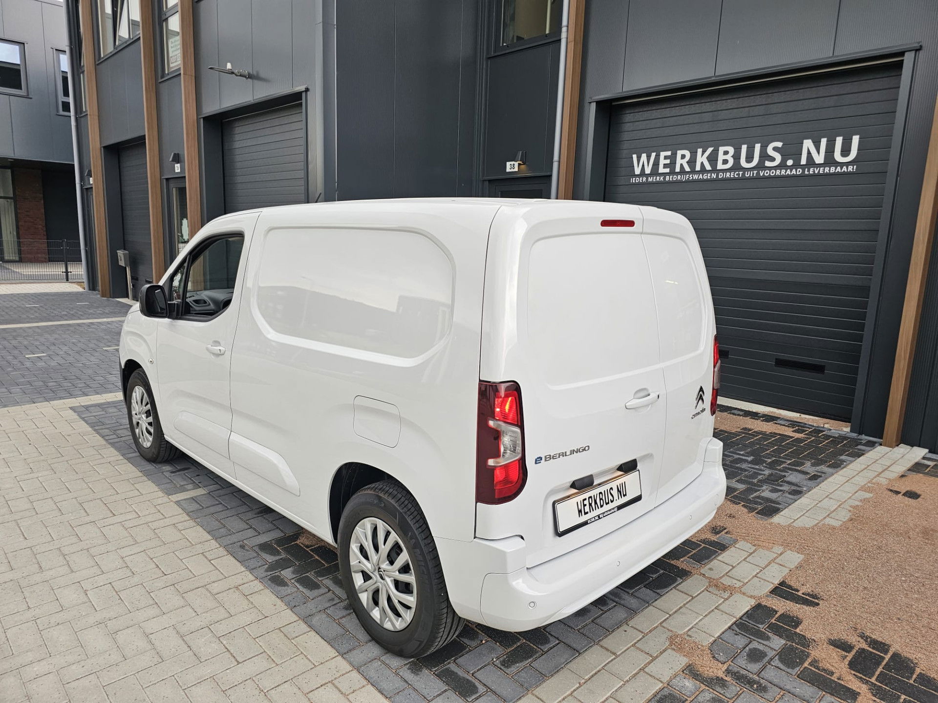 Foto van Citroën E-Berlingo