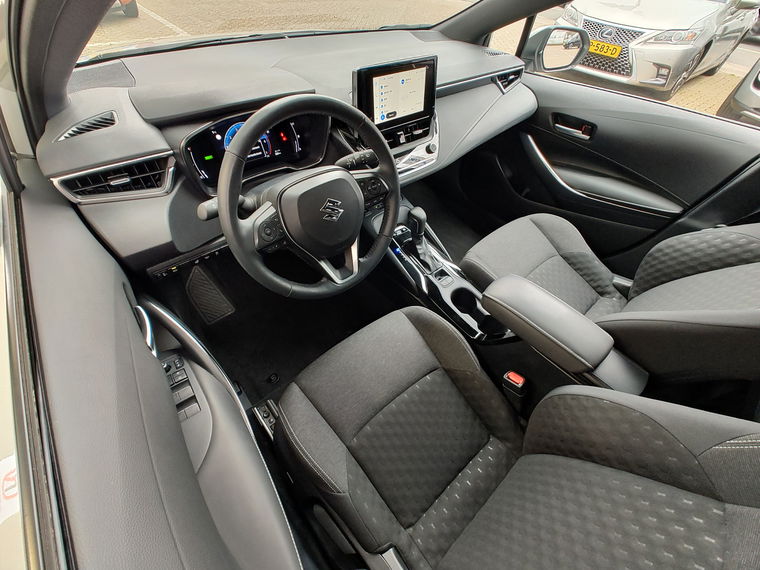 Suzuki Swace