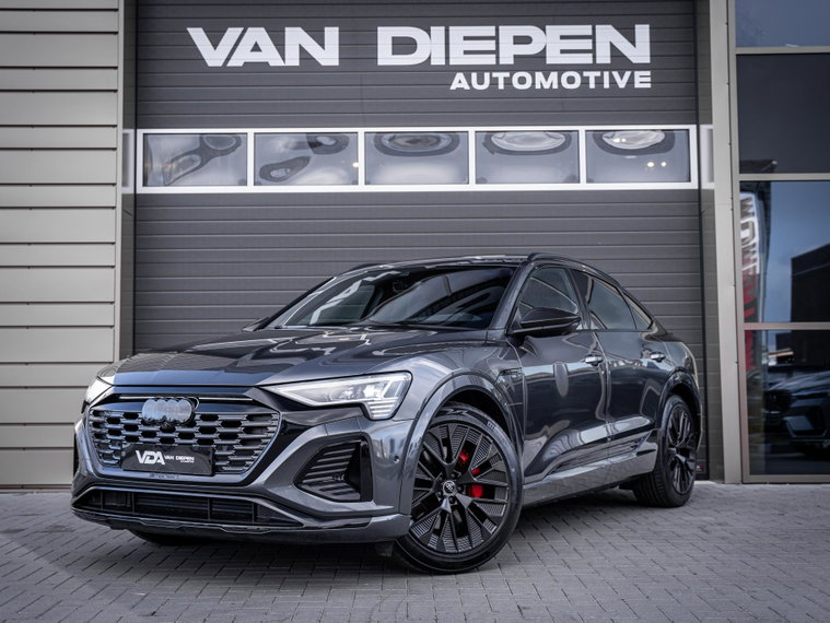 Foto van Audi Q8 e-tron