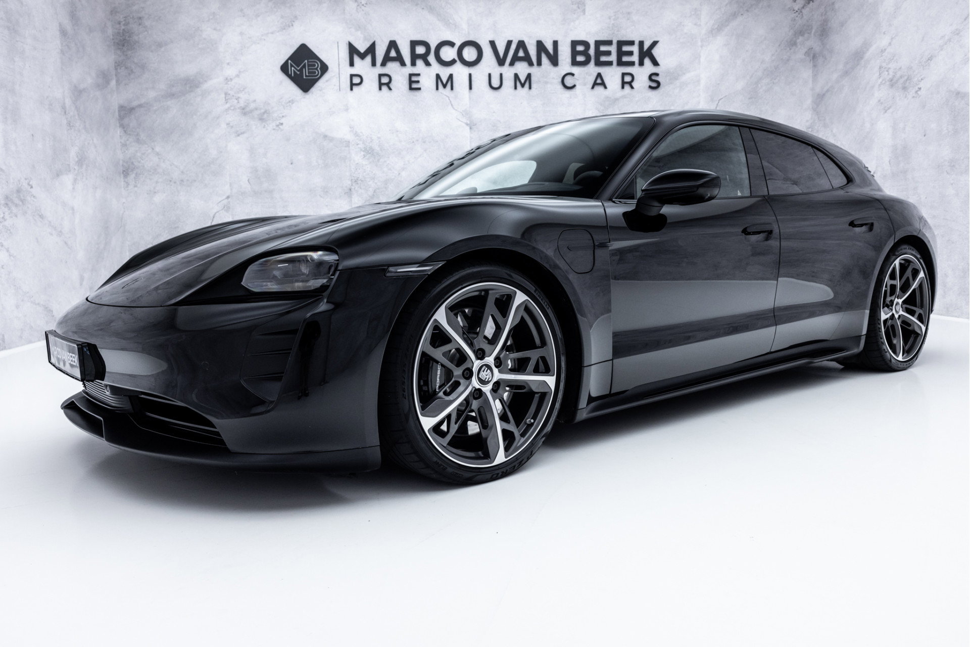 Foto van Porsche Taycan