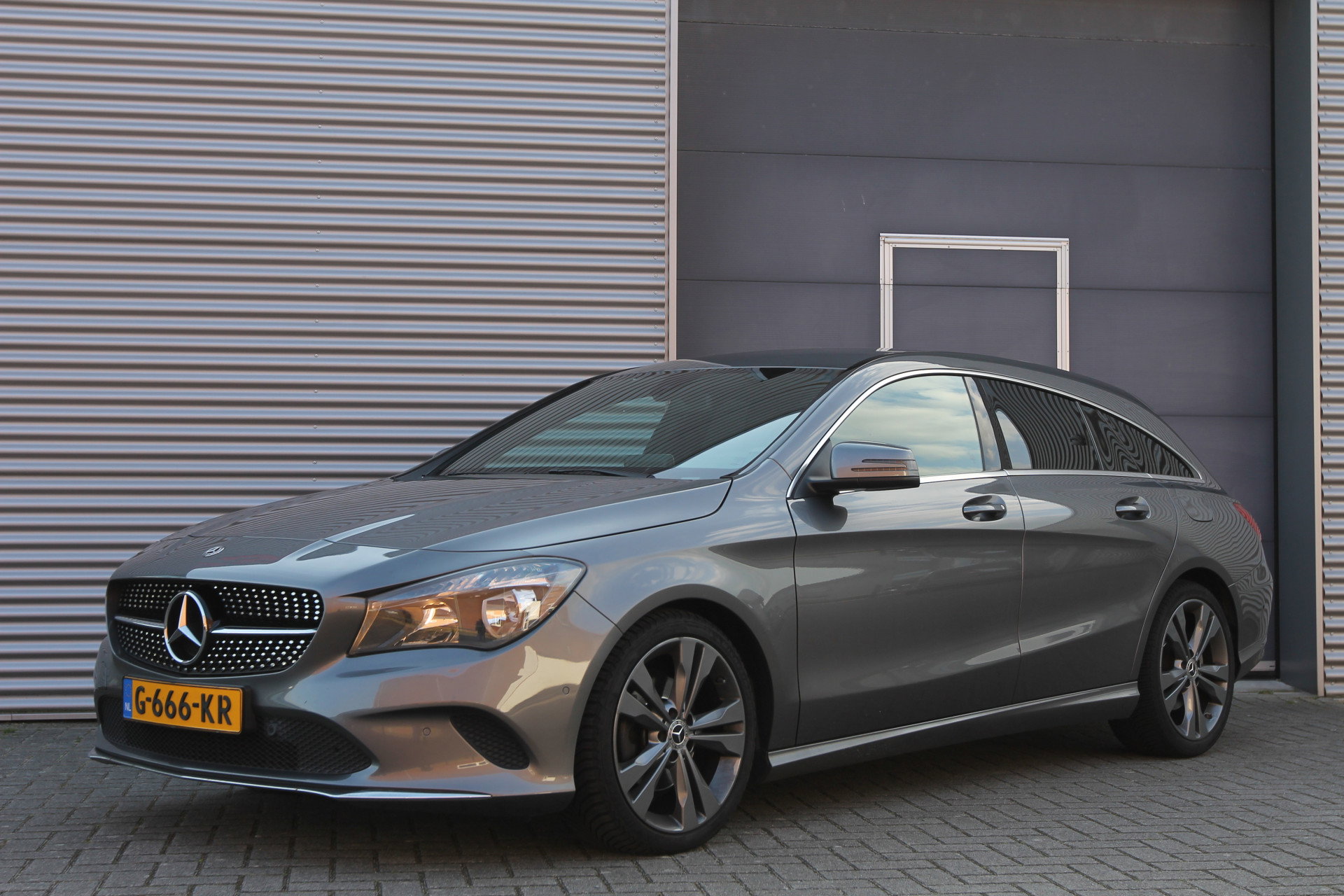 Foto van Mercedes-Benz CLA