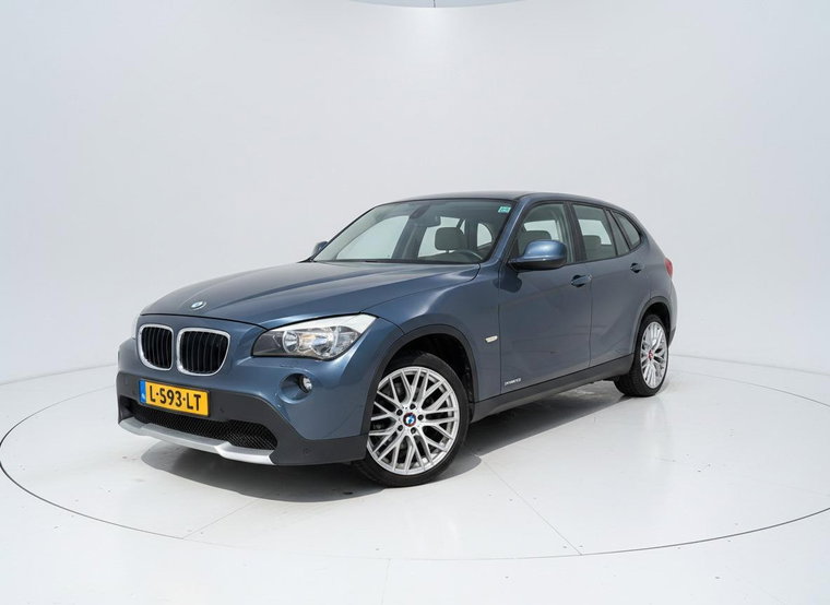 BMW X1 foto 1