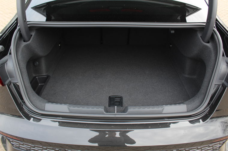 Audi RS3 Limousine