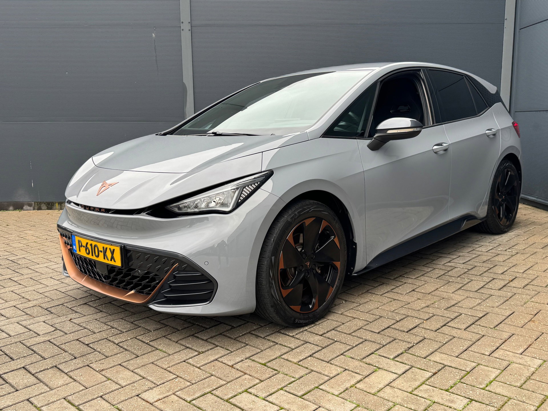 Foto van CUPRA Born