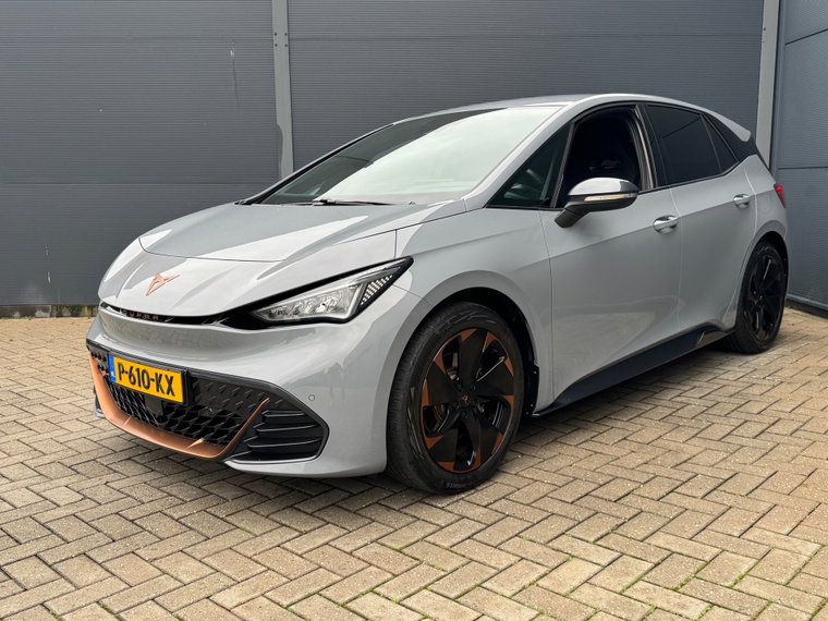 Foto van CUPRA Born