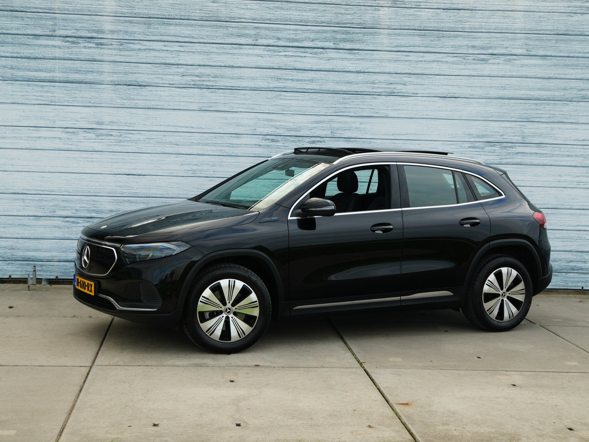 Foto van Mercedes-Benz EQA