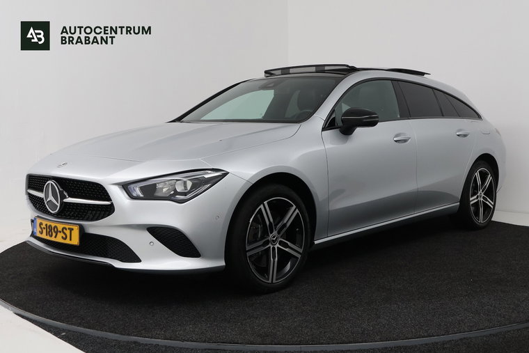 Mercedes-Benz CLA foto 1