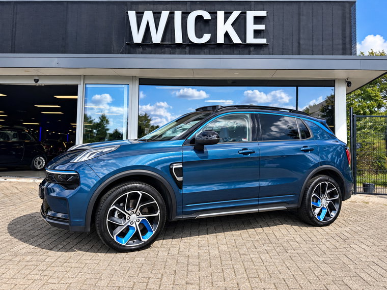 Foto van Lynk & Co 01