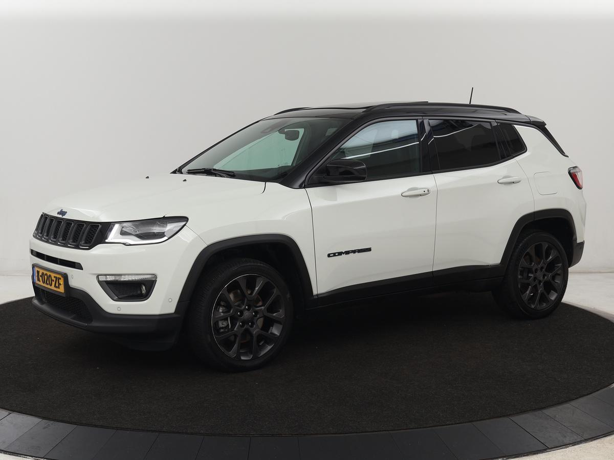 Foto van Jeep Compass