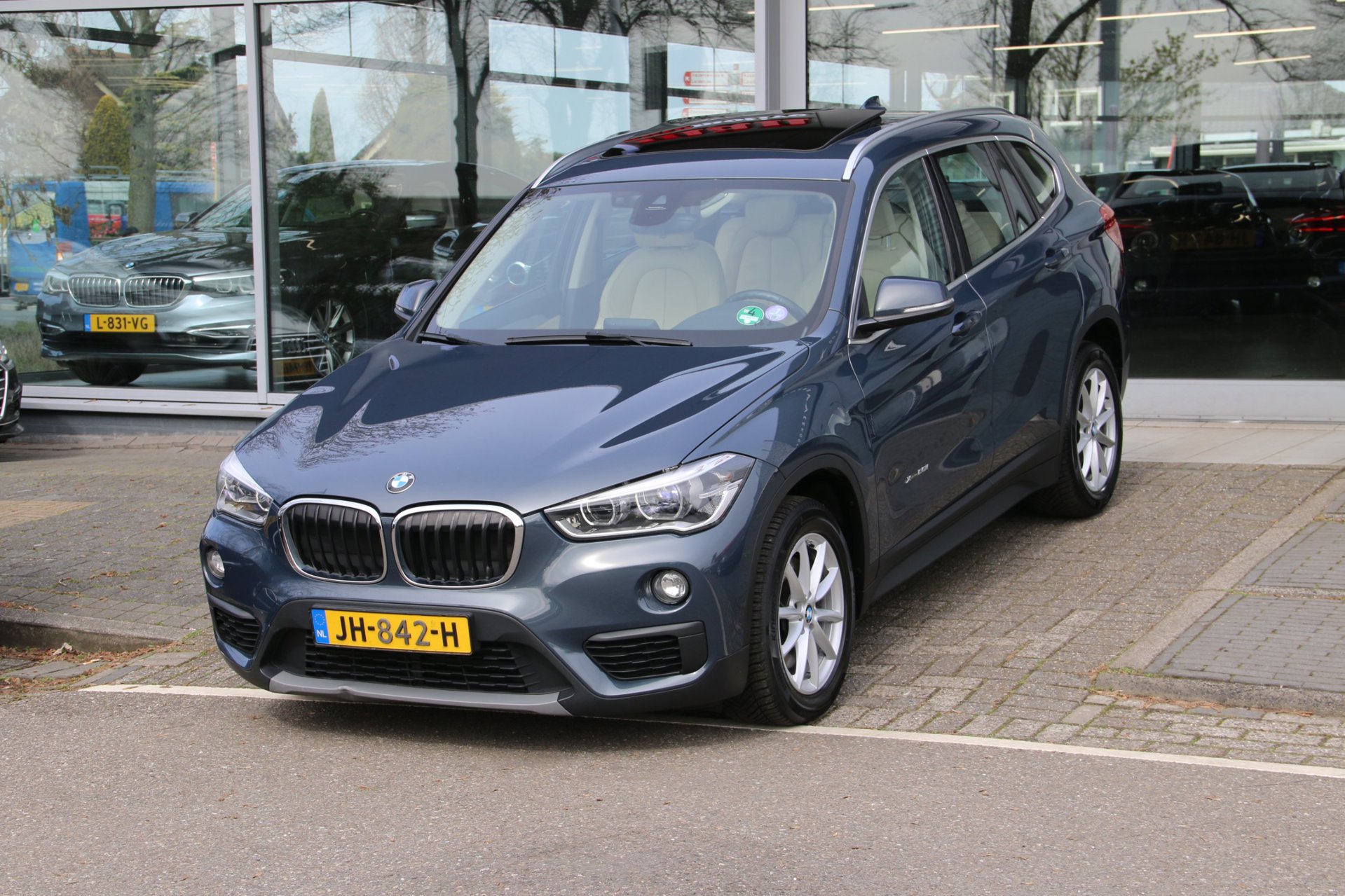 Foto van BMW X1