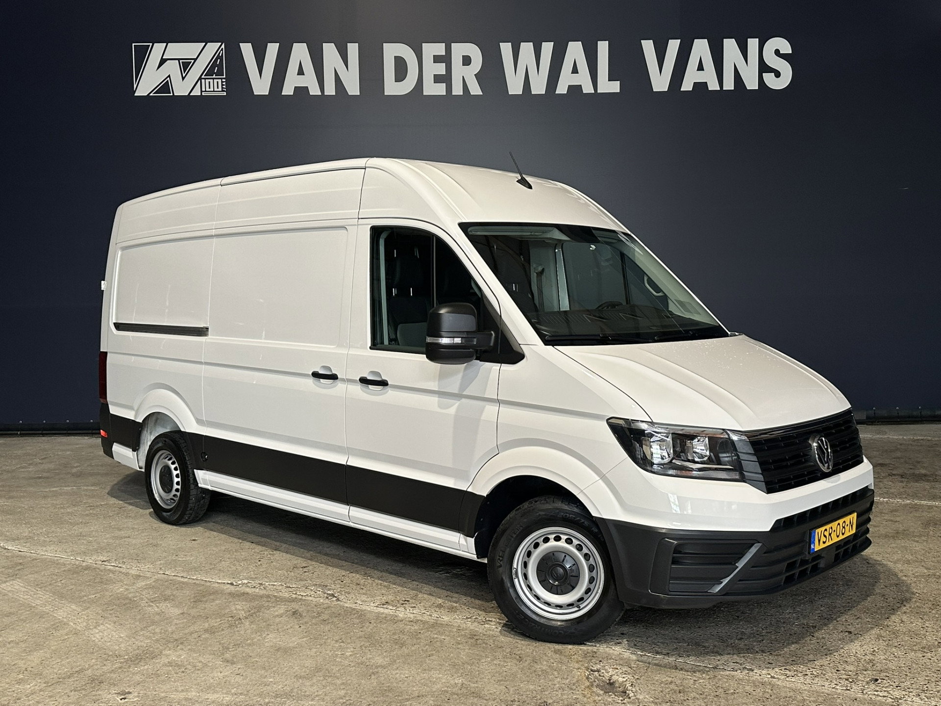 Volkswagen Crafter 2.0 TDI 141pk Automaat L3H3 L2H2 Euro6 Airco | Navigatie | Apple Carplay | 3000kg Trekhaak