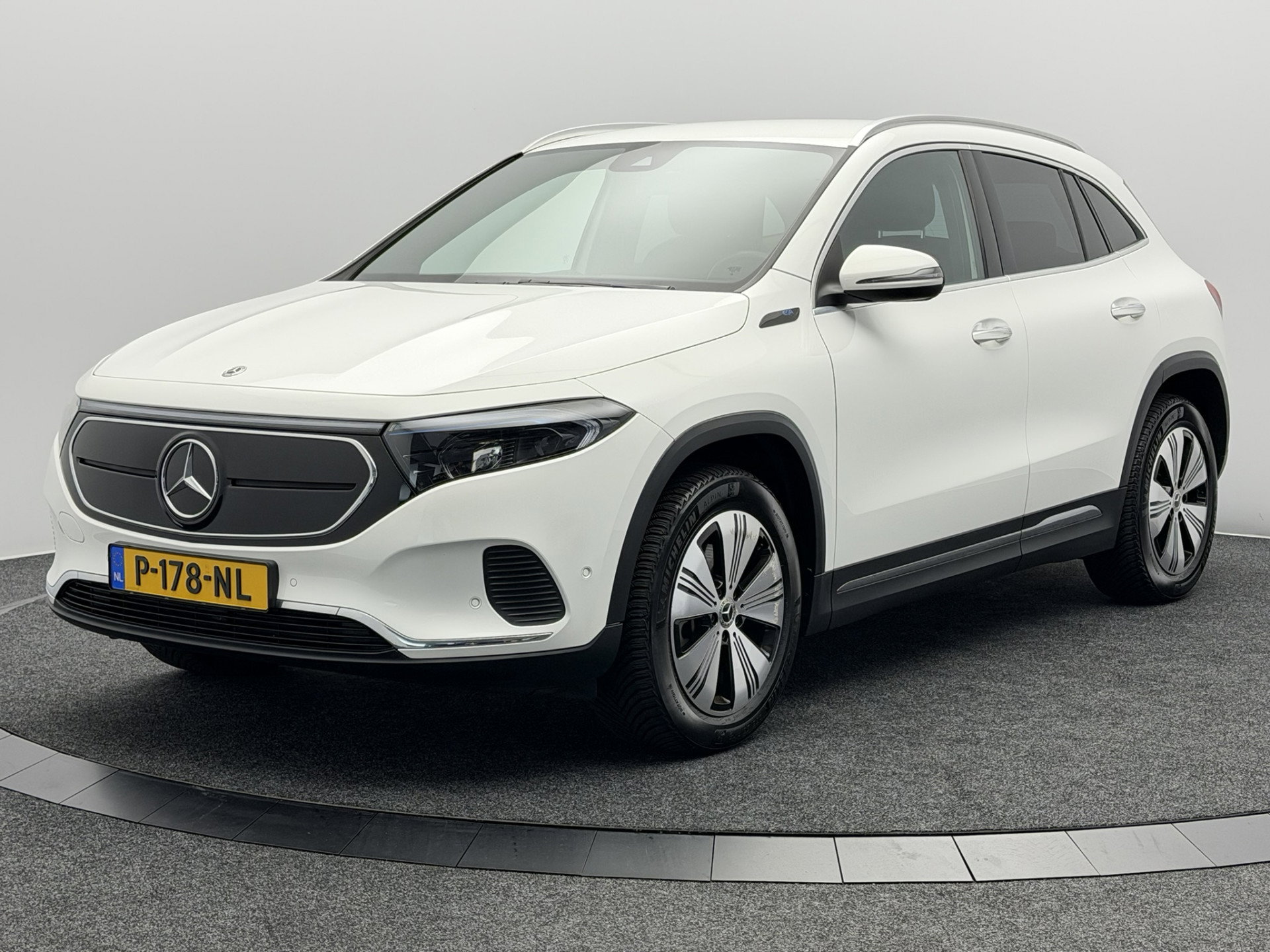Foto van Mercedes-Benz EQA