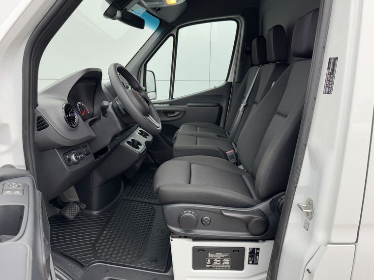 Mercedes-Benz eSprinter