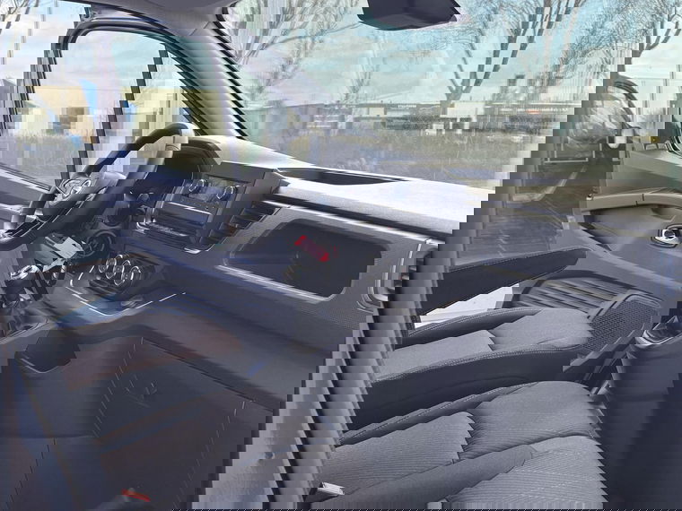 Nissan Primastar