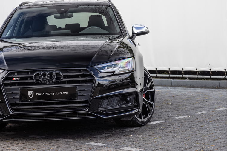 Audi S4