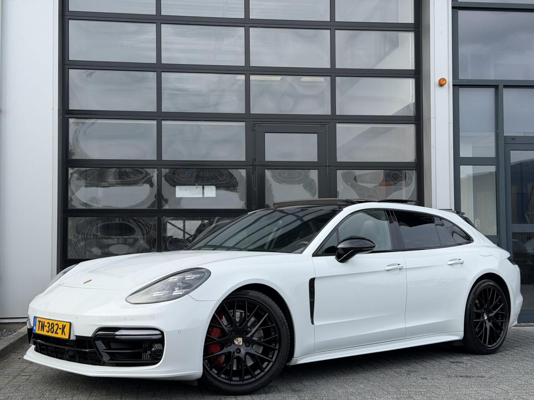 Foto van Porsche Panamera