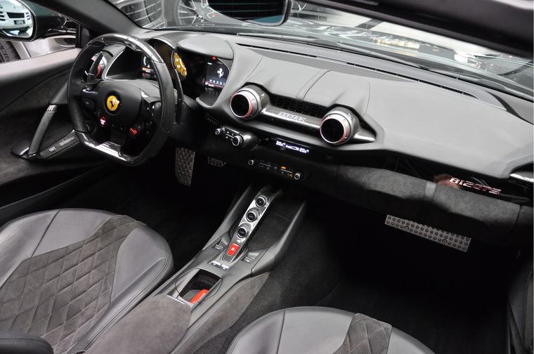 Ferrari 812 GTS