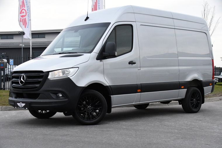 Mercedes-Benz Sprinter foto 1