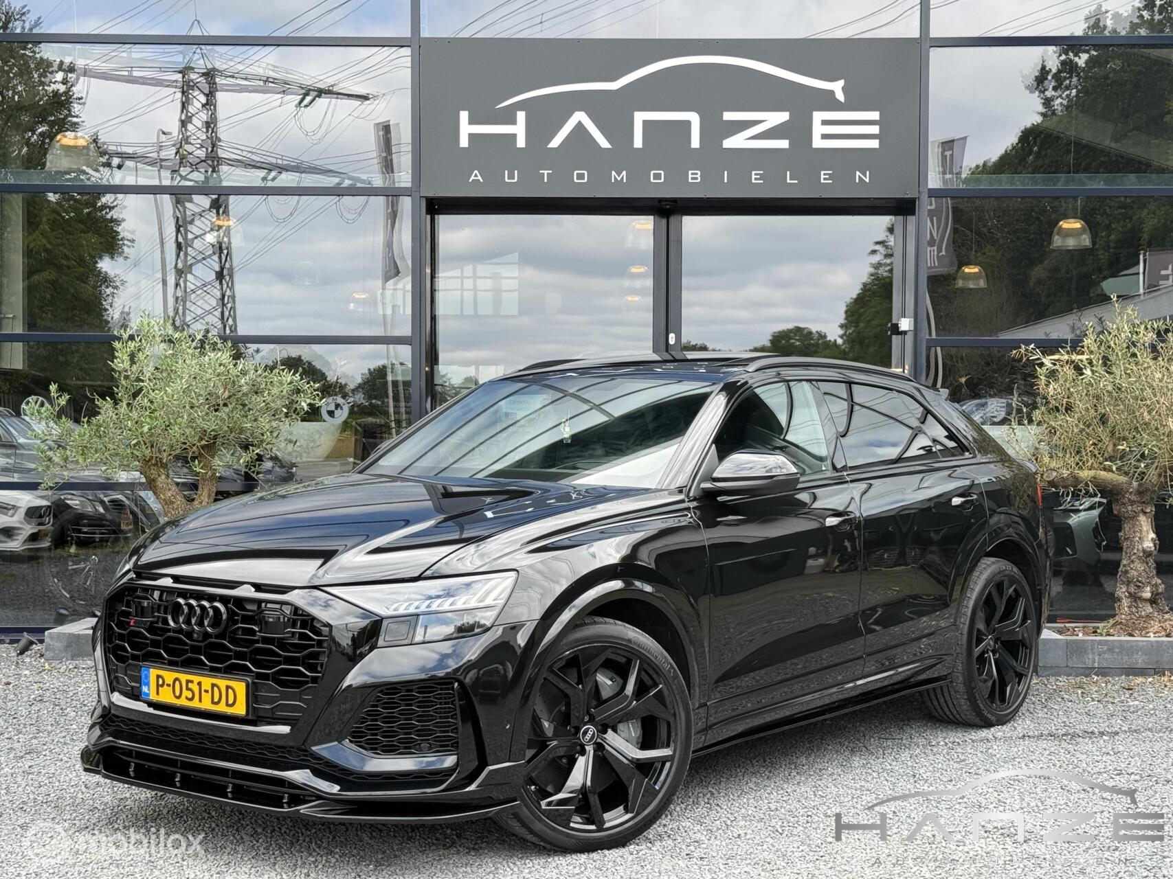 Foto van Audi RSQ8