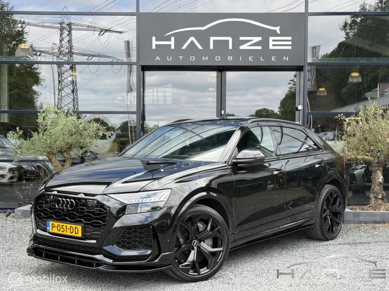 Foto van Audi RSQ8