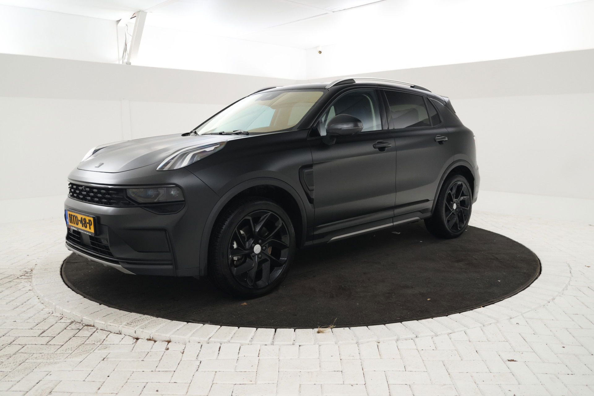 Foto van Lynk & Co 01