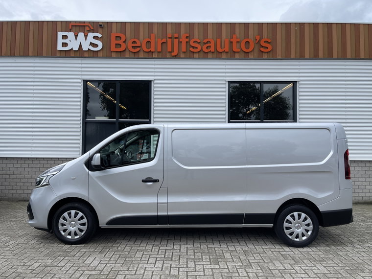 Renault Trafic foto 1