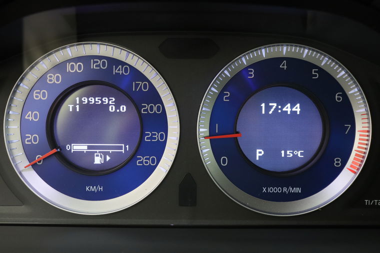 Volvo V70