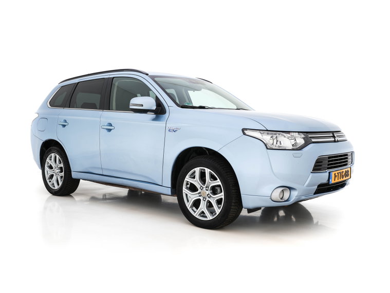 Mitsubishi Outlander foto 1