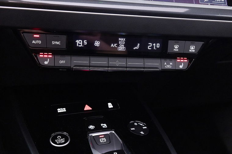 Audi Q4