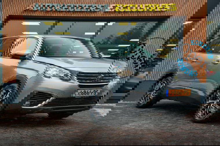 Foto van Peugeot 5008