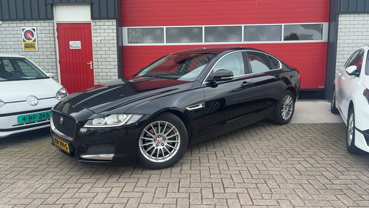 Foto van Jaguar XF
