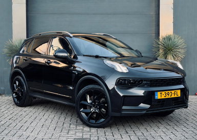 Lynk & Co 01