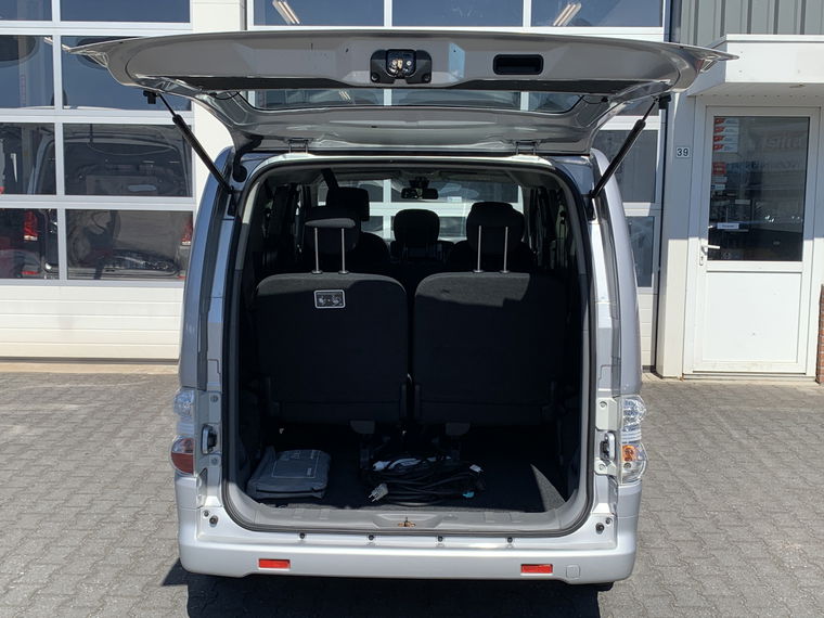 Nissan E-NV200